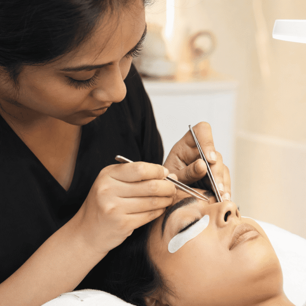 Certificate Course in Eyelash Extension